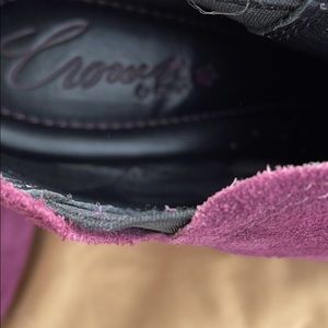 Gorgeous Purple suede ankle boots with wedge